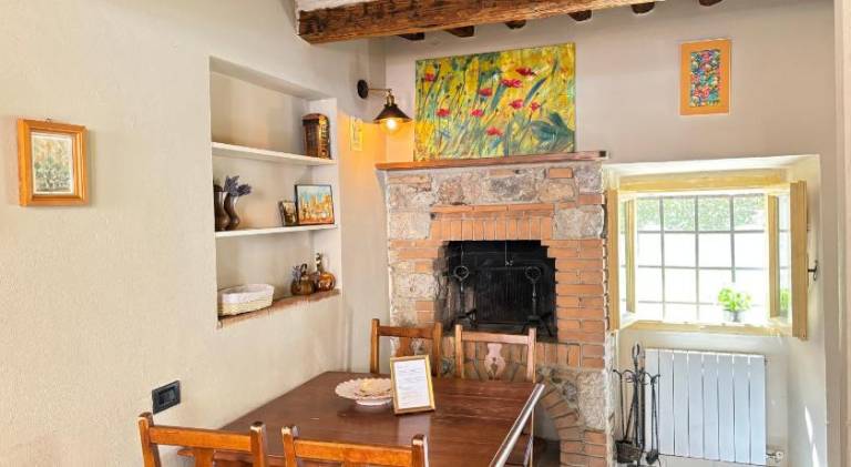 Rental apartment with 2 rooms for 4 persons in San Gimignano