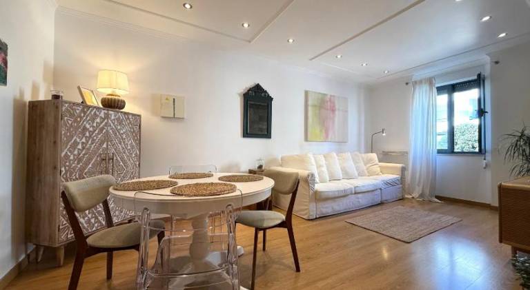 Apartment | Next to the beach | Dogs allowed in Almada