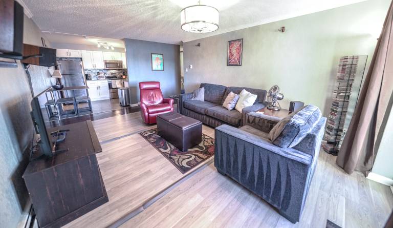 Condo with patio in Wheat Ridge, CO