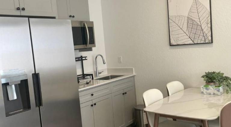 Cozy-Quiet-Spacious Guest Suite in Fresno Clovis California — photo 4