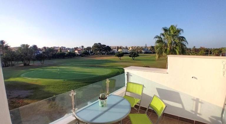 Apartment with private pool, terrace & yard in Roquetas de Mar