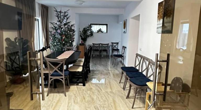 440 m&sup2; Ferienhaus