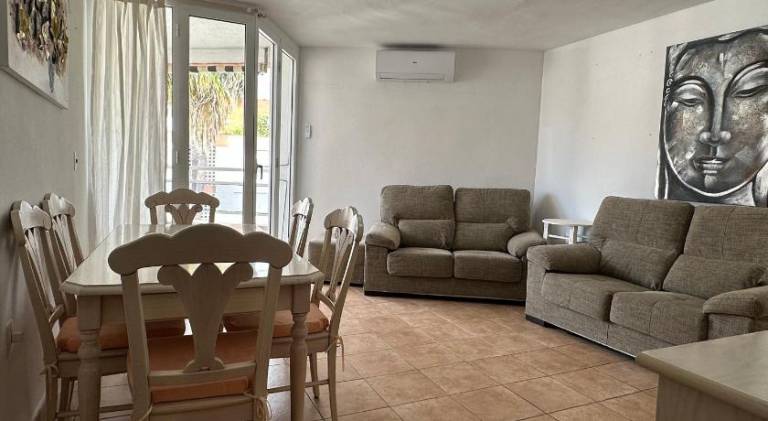 Fully equipped charming holiday apartment with private pool, yard & terrace | Beach nearby | Perfect for remote work | Pet-friendly — photo 5