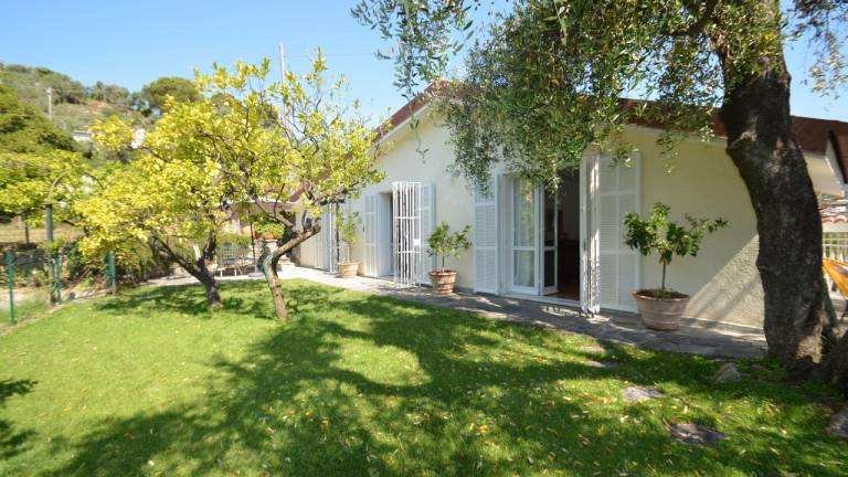 Ferienhaus  Imperia