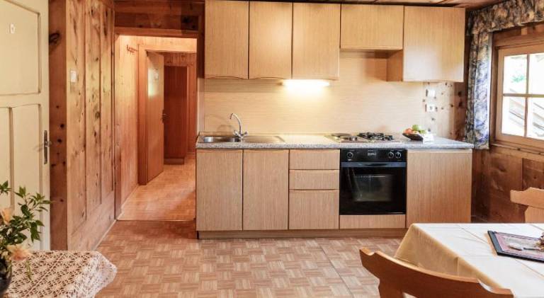 Pleasant farm with grill, yard & patio | Perfect for remote work | Pets allowed — photo 3