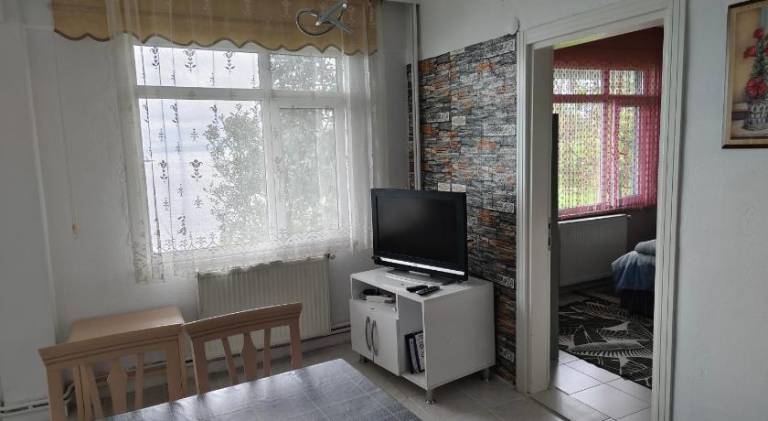 Holiday apartment with 2 rooms for 5 persons — photo 2