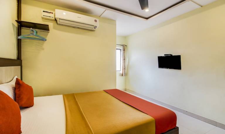 Lodge  Siddanthi