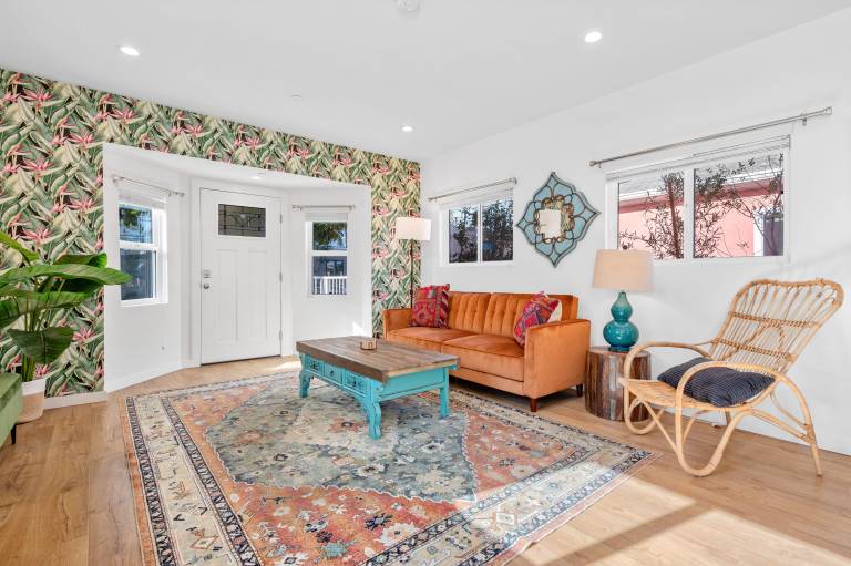A Hollywood Location Chic Renovated 1BDR Patio Urban Jungle by AvantStay