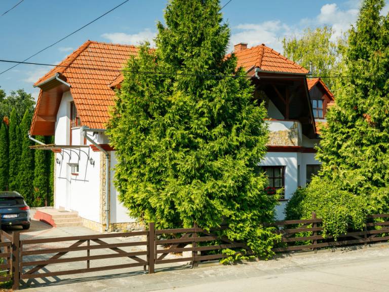 ház  Balatonföldvár