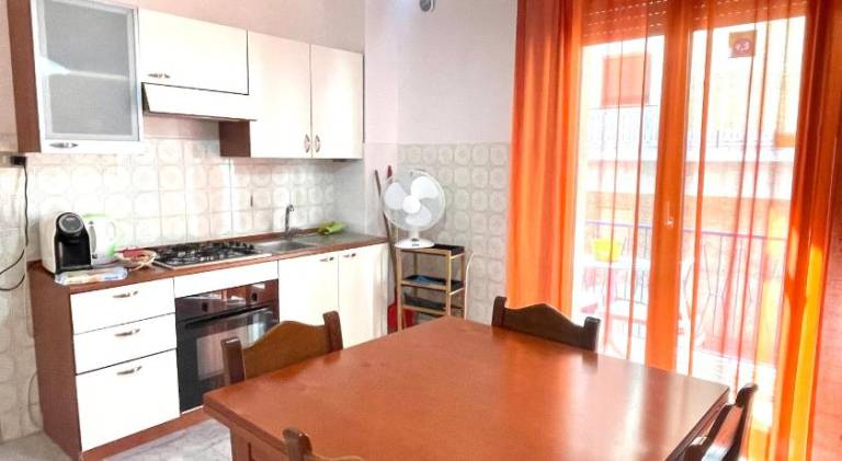 Holiday apartment with 3 rooms for 6 persons — photo 5