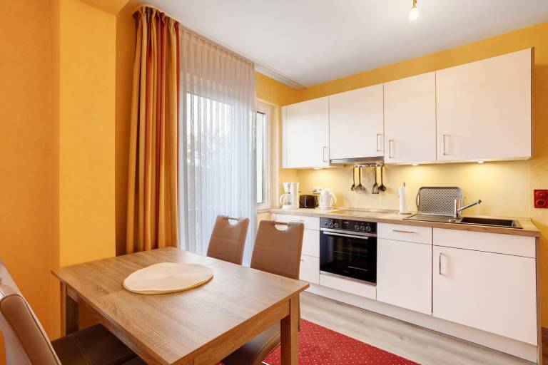 Holiday apartment with garden | Garden view — photo 5