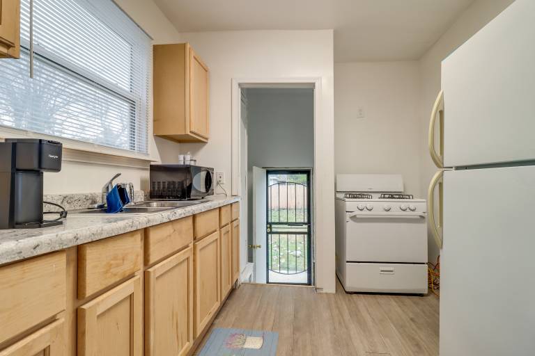 Pet-Friendly Family Home: Easy Dtwn Detroit Access — photo 4