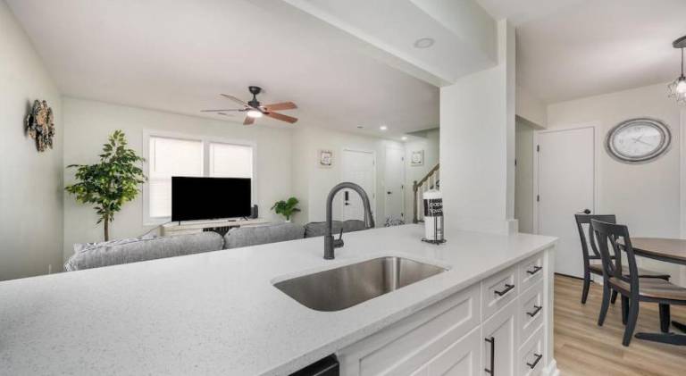 Apartment with 2 rooms for 4 persons — photo 3