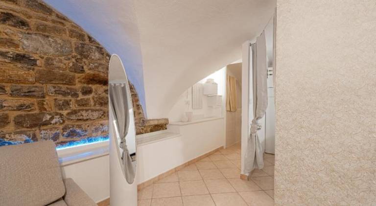 Rental apartment with 1 room for 5 persons — photo 4