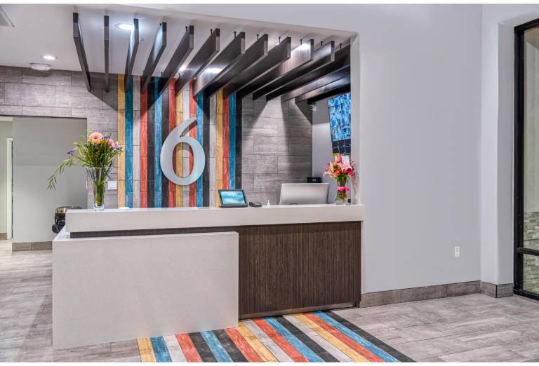 Studio 6 Suites Stockton, CA – Waterfront — photo 3