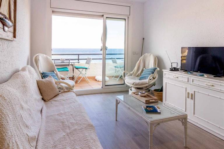 Apartment with pool, terrace & garden | Beach view | Close to the beach | Pets are welcome — photo 5
