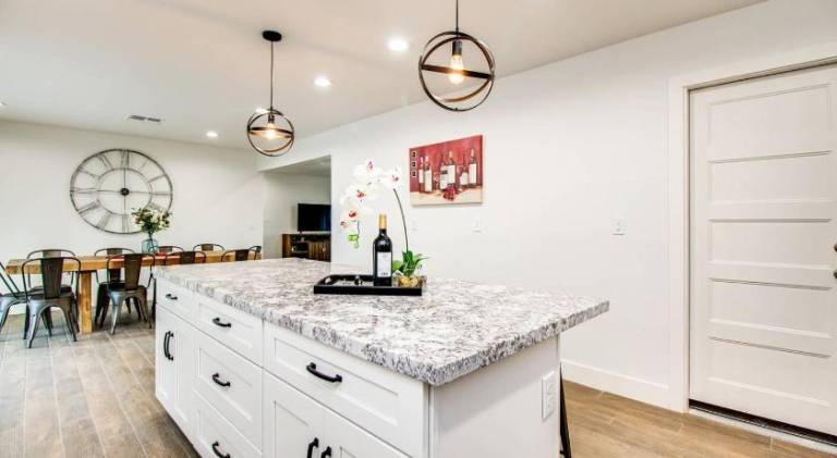 Fully equipped big house with private pool & BBQ | Pets allowed — photo 5
