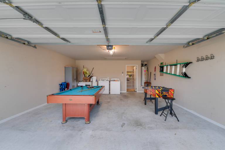 Temple Retreat: Game Room & Deck, Pets Welcome — photo 2