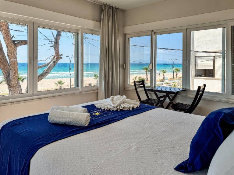 Villa Plaj – Beachfront Family Villa with 5 Bedrooms — photo 2