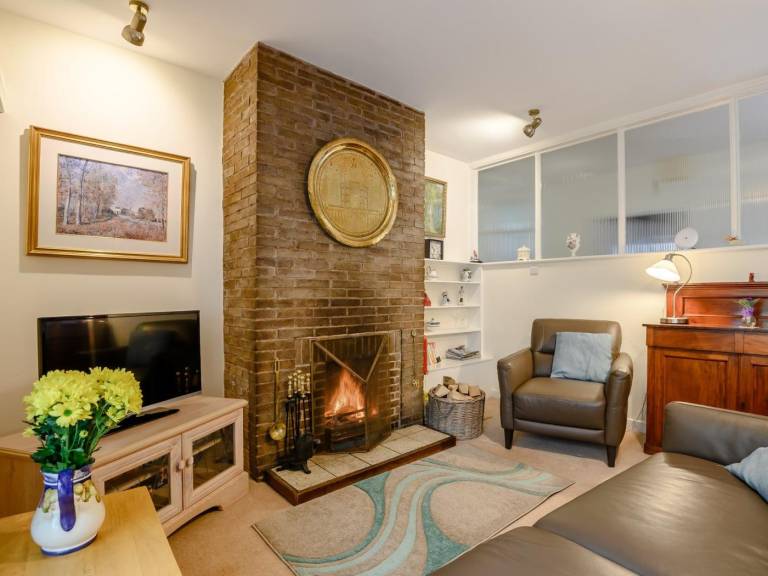 Lovely vacation home with yard | Dogs allowed — photo 4