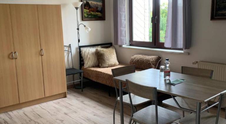Rental apartment with 2 rooms for 4 persons — photo 3
