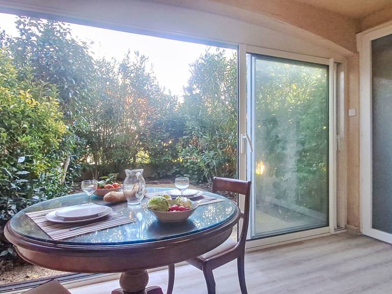 Ferienwohnung in Six-Fours-les-Plages, Provence-Alpes-Côte d'Azur für max. 2 Personen Ferienwohnung in Six-Fours-les-Plages, Provence-Alpes-Côte d'Azur für max. 2 Personen