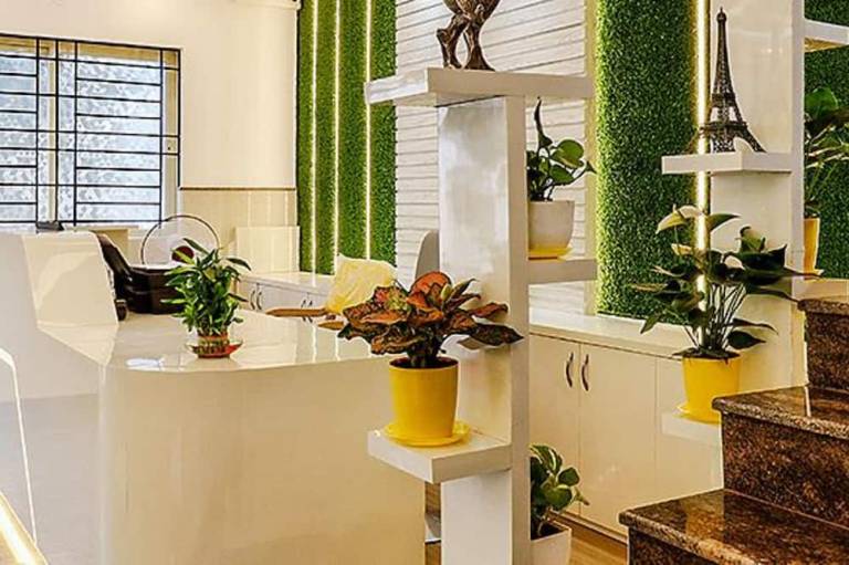 Fabhotel Marella Suites