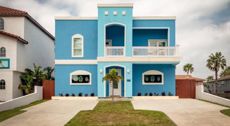 Vacation home with pool & hot tub in South Padre Island, TX