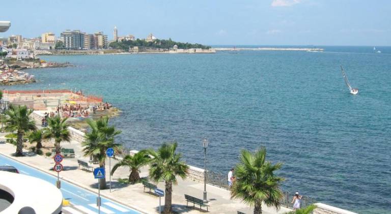 Rental apartment with 2 rooms for 6 persons — photo 3
