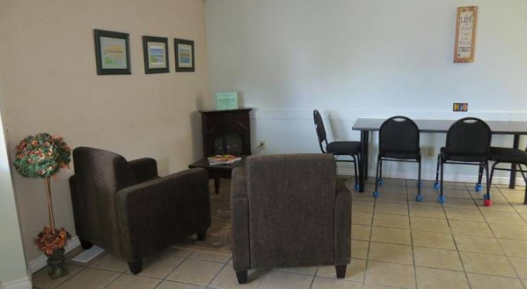 Shoreside Inn & Suites — photo 5