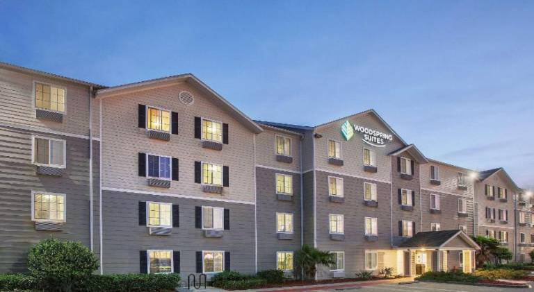 WoodSpring Suites Jacksonville Beach Blvd — photo 4