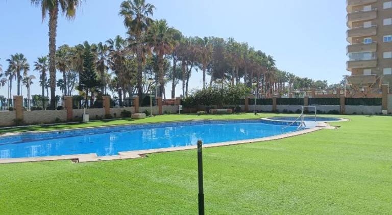 Rental apartment with patio, yard & pool | Beach nearby | Pets are welcome — photo 2