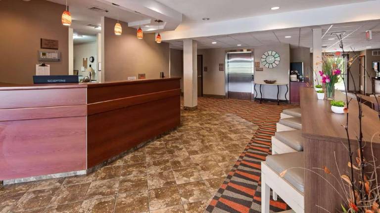 Sonesta Essential Morgantown — photo 4
