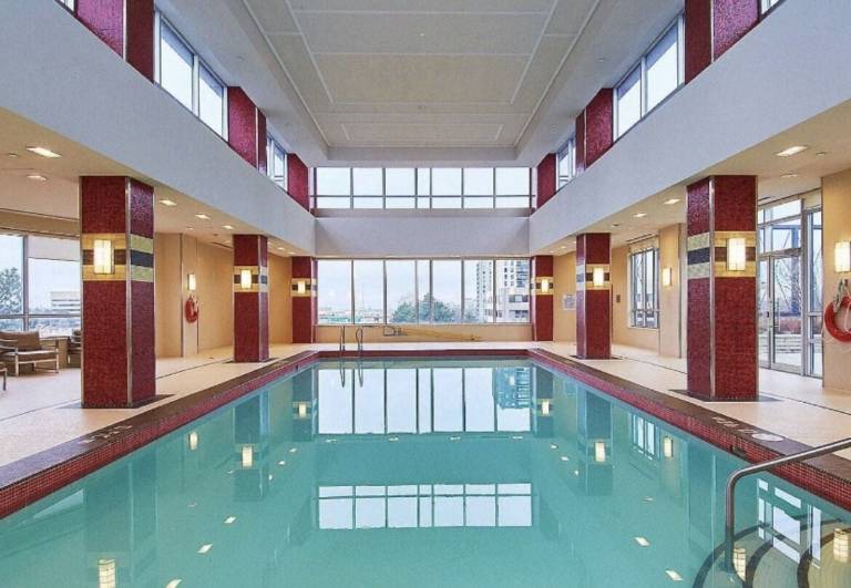Condo  Etobicoke