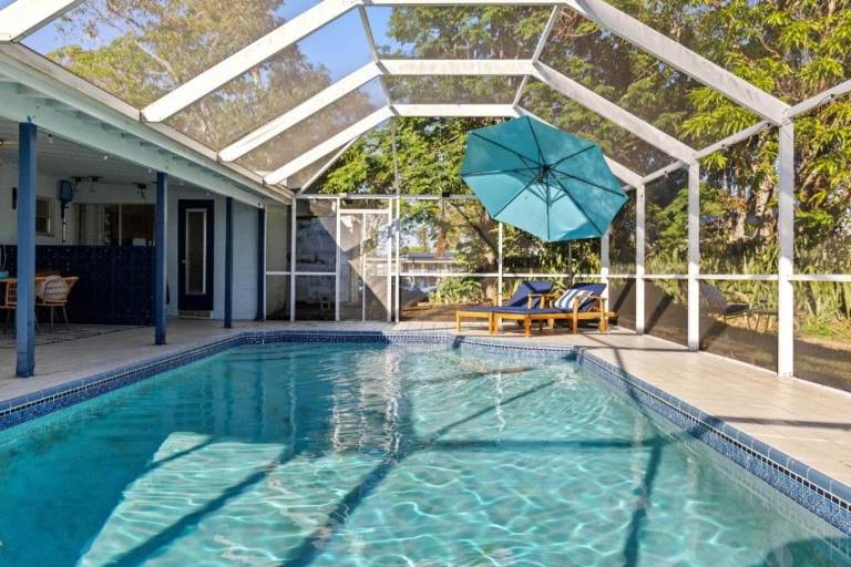 Heated Pool Games Waterfront Home near Town — photo 5