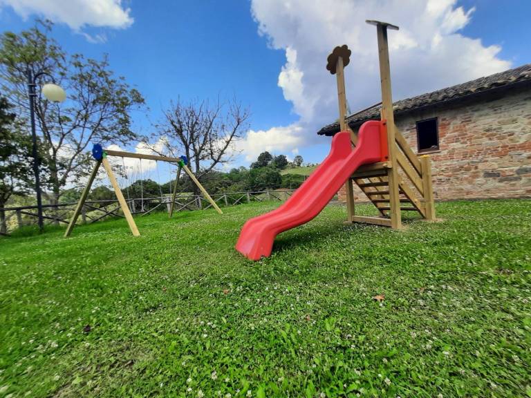 Agriturismo Antica corte: Sibilla: Camera quadrupla — photo 5