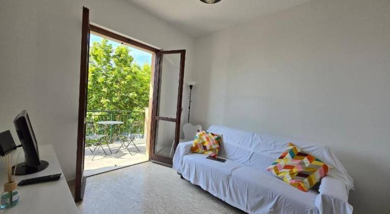 Rental apartment with 2 rooms for 7 persons — photo 2