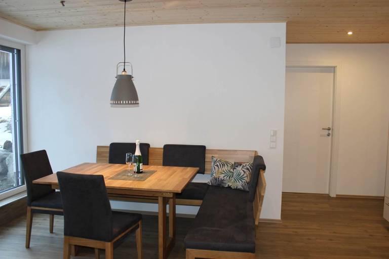 Rental apartment with terrace — photo 2
