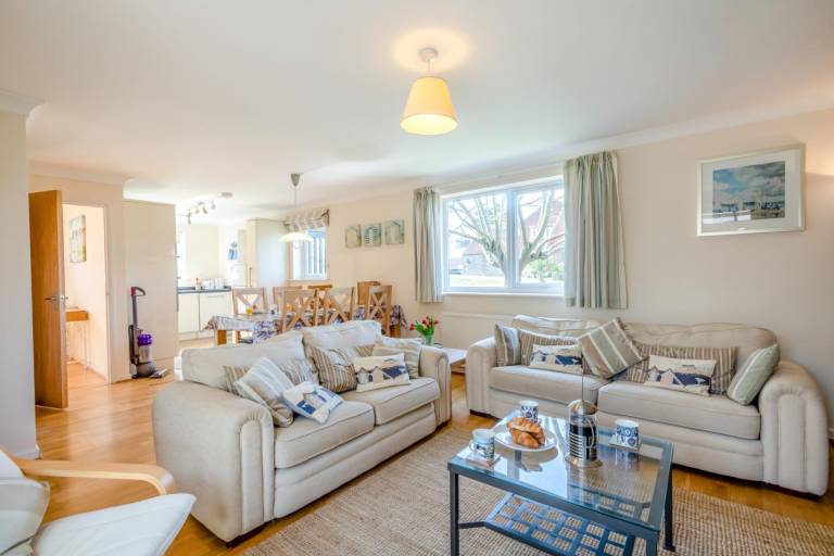 3 Bed in Brancaster oc r30695