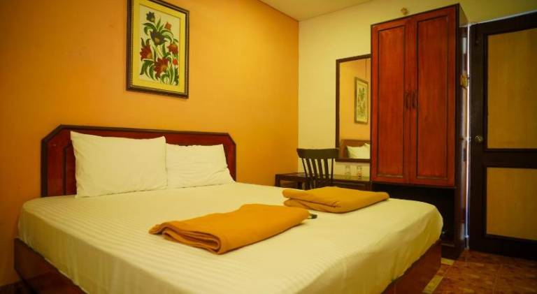 Hotel Raaj Bhaavan — photo 2