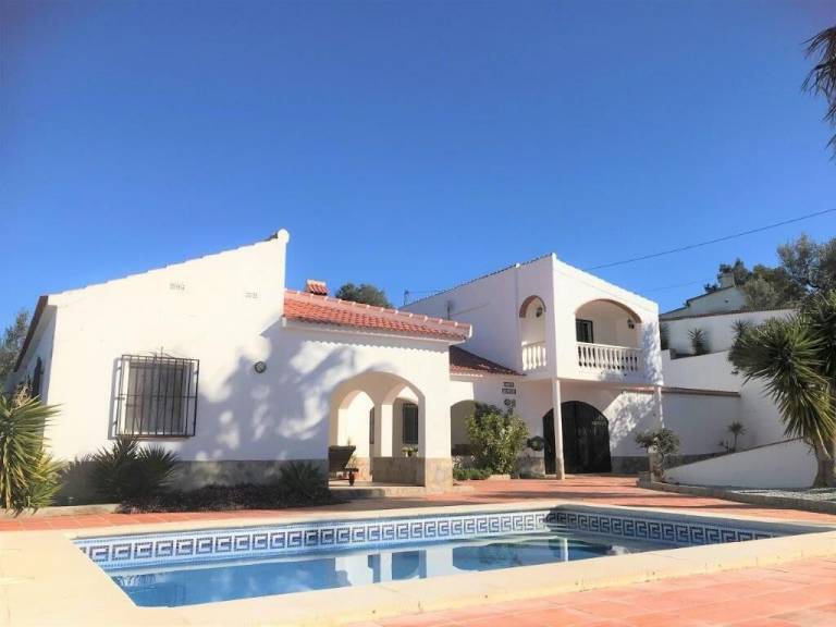 Casa Sayalonga