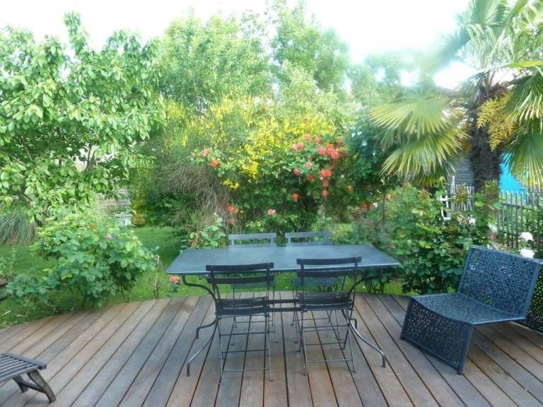 Holiday apartment with barbecue & garden | Beach view — photo 4