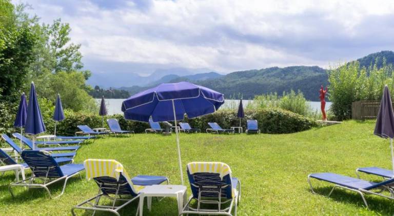 Family-friendly serviced apartment with pool, sauna & yard | Close to the beach | Dogs allowed — photo 5