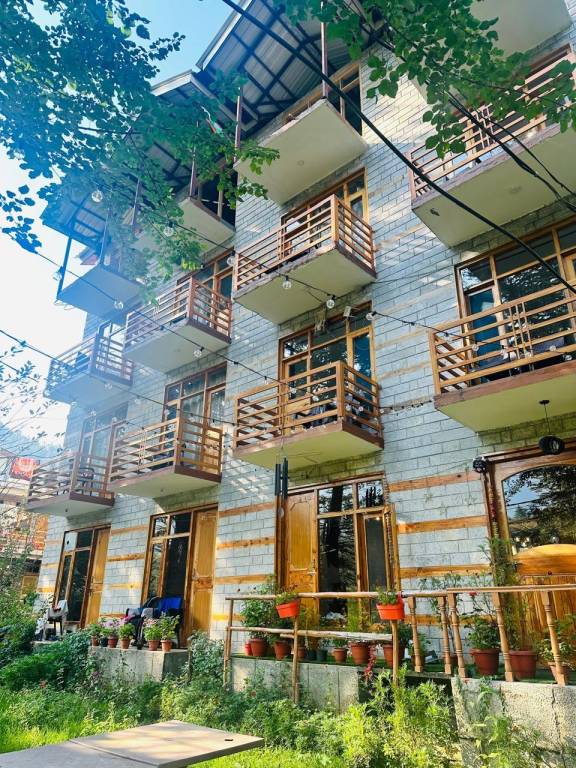 Getaway Stays Manali in Manali