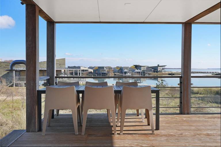 Ferienhaus mit Terrasse