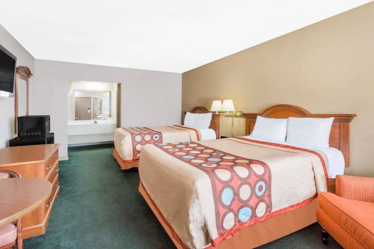 Motel  The Pines