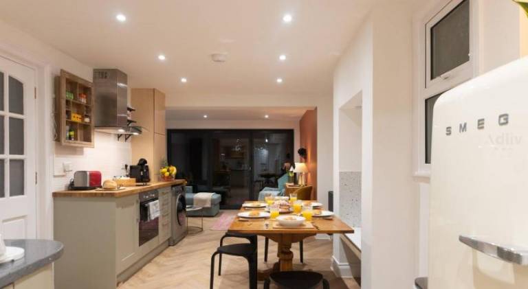 Modern Margate Maisonette close to Beach by Adliv — photo 4
