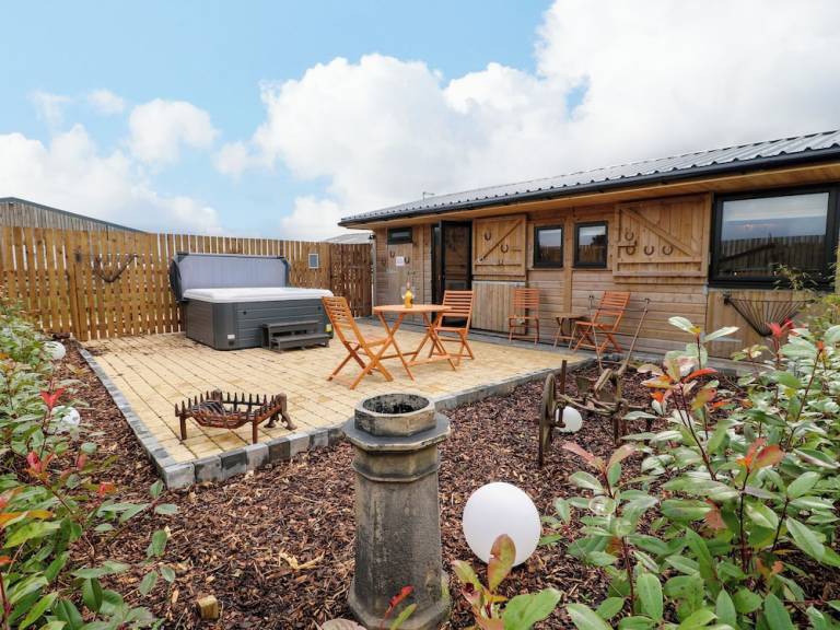 Cottage  Dalbury Lees