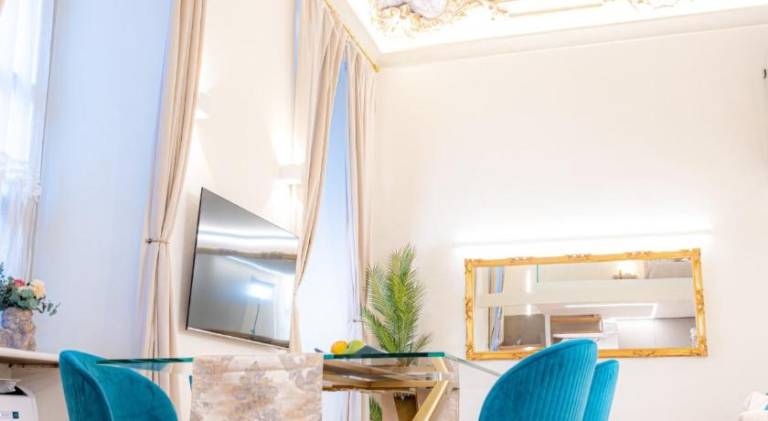 CASA LE 4 ARTI - 86Mq in Via Lagrange 43 LUXURY in Turin