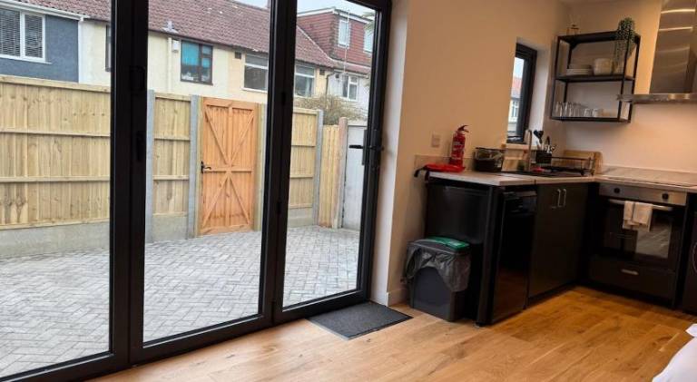 Apartment with 1 room for 2 persons in Bristol